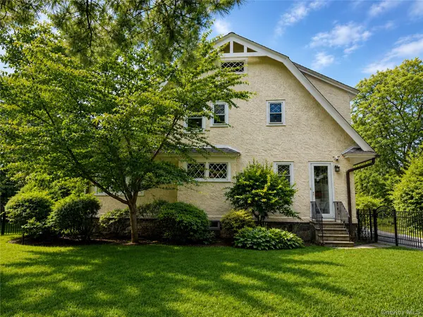 162 Ellison AVE, Bronxville, NY 10708