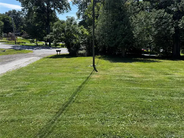 289 Myers Corners RD #1 g, Wappingers Falls, NY 12590