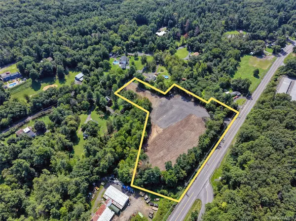 2286 Route 9W, Saugerties, NY 12477