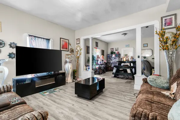 151 Bakemeyer ST, Indianapolis, IN 46225