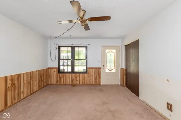5531 Dollar Hide North DR, Indianapolis, IN 46221
