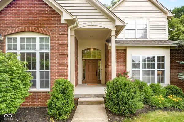 1268 Sullivans RDG,  Zionsville,  IN 46077