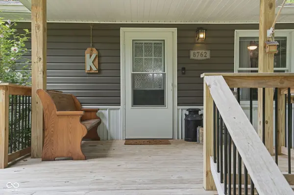 8762 N Briarwood Lk E DR, Monrovia, IN 46157