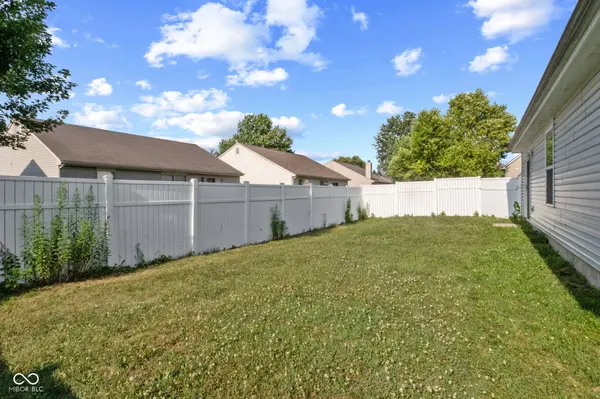 716 Rose LN, Brownsburg, IN 46112