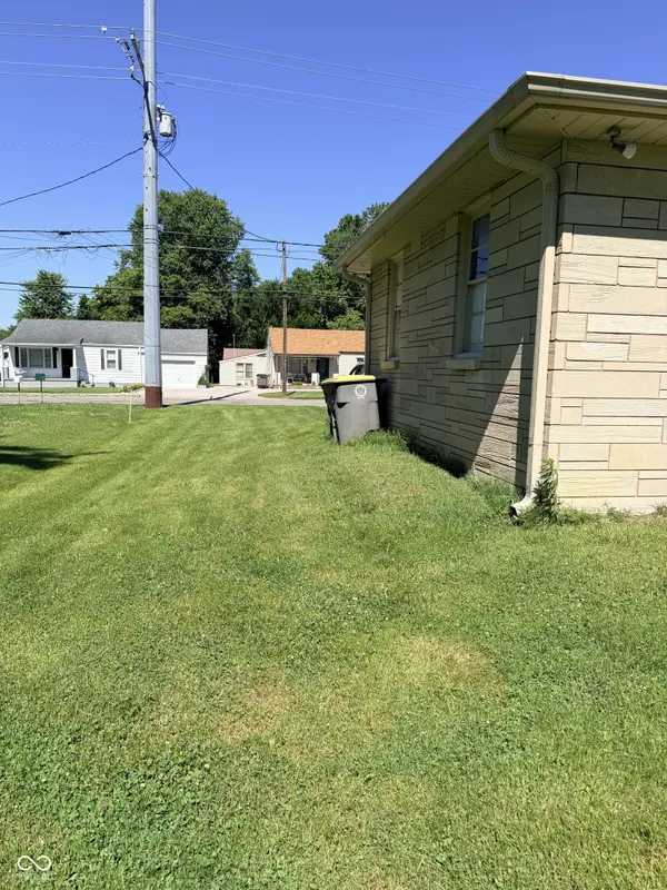 813 S Obrien ST, Seymour, IN 47274