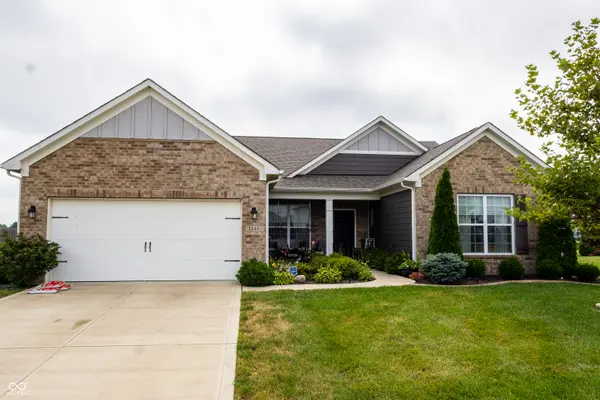 1241 Station DR, Greenwood, IN 46143