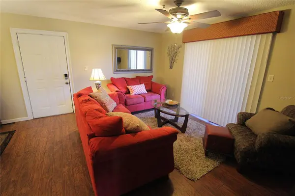 4009 CROCKERS LAKE BLVD #11, Sarasota, FL 34238