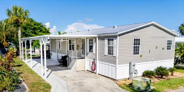 3127 BAYSIDE Pkwy, Punta Gorda, FL 33982
