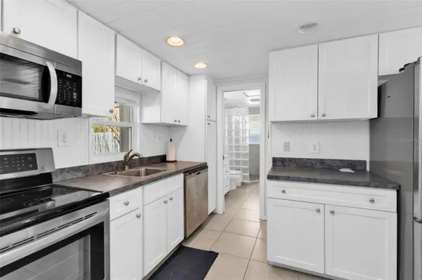 3215 PARK DR, Punta Gorda, FL 33982
