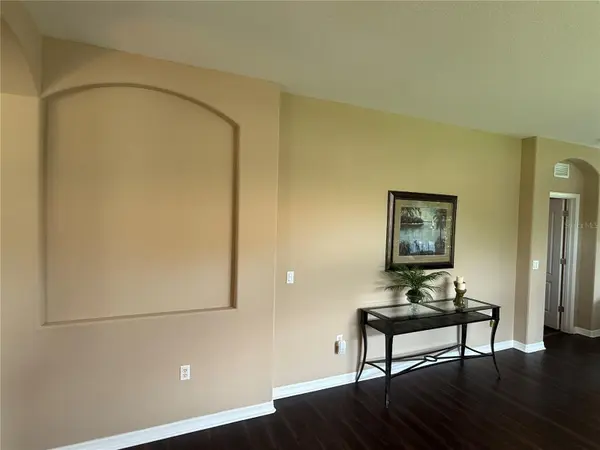 5064 WHISPERING OAKS DR, North Port, FL 34287
