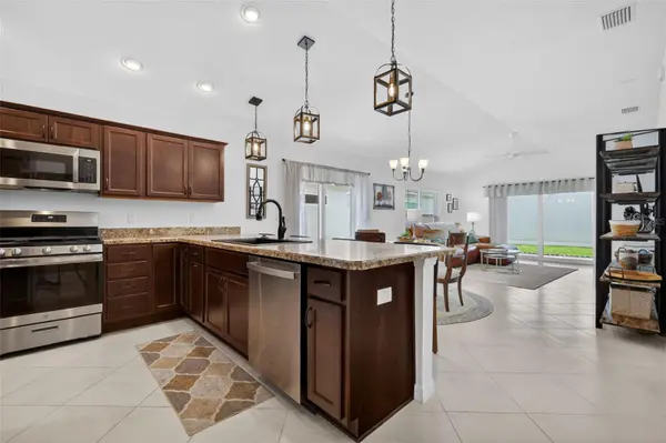 1942 DETWILER LN, The Villages, FL 32163