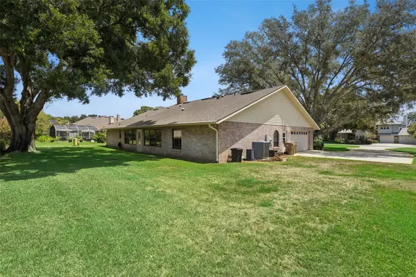 34035 PARK LN, Leesburg, FL 34788