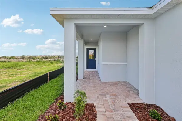 1976 DIAMOND HEAD CIR, Haines City, FL 33844