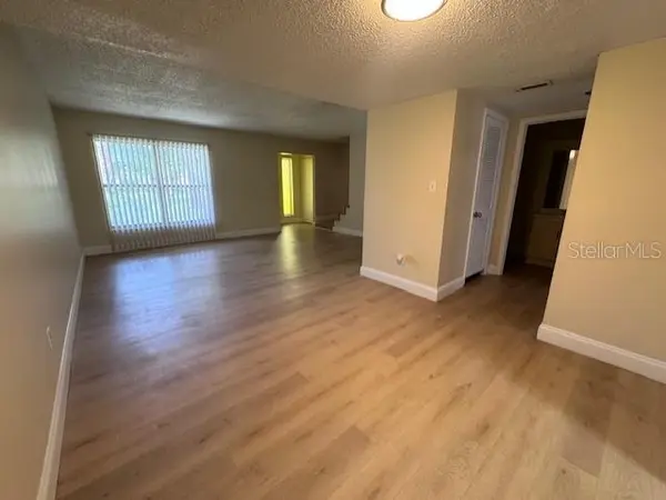 916 PARK LAKE CIR #34, Maitland, FL 32751