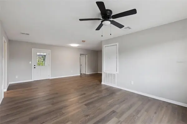 1061 BIANCA DR NE, Palm Bay, FL 32905