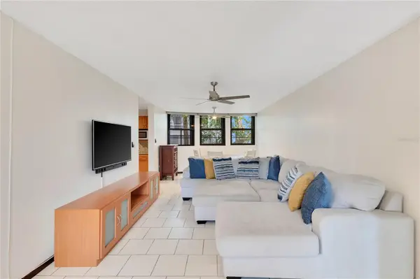 Cond. GOLDEN COURT II, HATO REY #H 202, San Juan, PR 00918