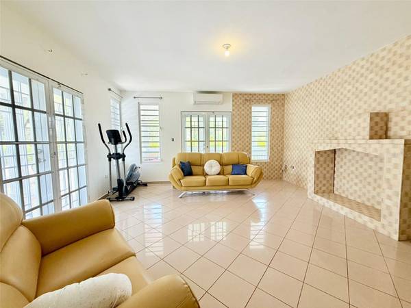 Casa LA PLATA, Cidra, PR 00739
