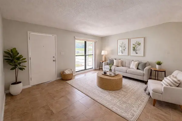 3823 PINE RIDGE RD, Orlando, FL 32808