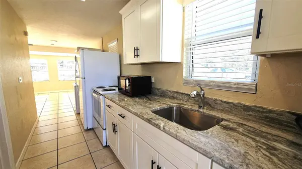 870 S MCCALL RD #4, Englewood, FL 34223
