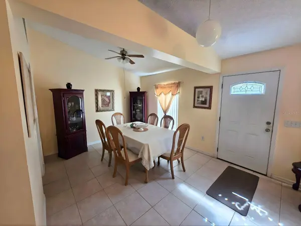 907 STOCKPORT DR, Kissimmee, FL 34758