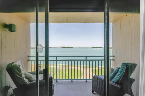 1 KEY CAPRI #303E, Treasure Island, FL 33706