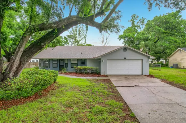 109 SOUTH CT, Auburndale, FL 33823