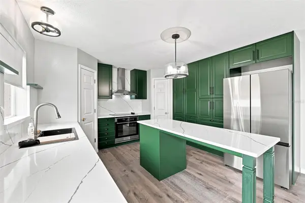 10464 FLY FISHING ST, Riverview, FL 33569