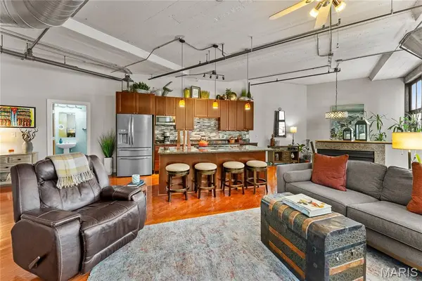 1619 Washington AVE #303, St Louis, MO 63103