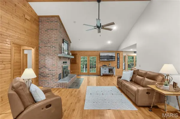 662 Carolina PL, Jackson, MO 63755