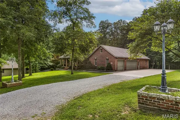 662 Carolina PL, Jackson, MO 63755