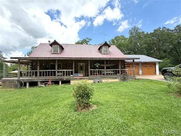 10231 Old 8 D, Mineral Point, MO 63660