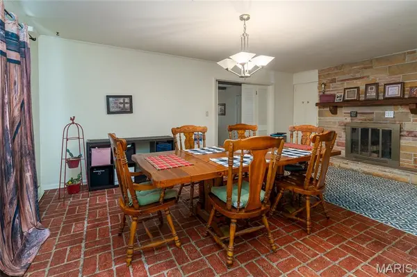 383 Park LN, Herrin, IL 62948
