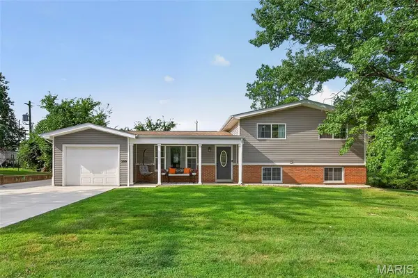 109 Linda LN, Wentzville, MO 63385