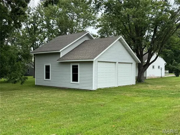 641 S Walnut ST, Gerald, MO 63037