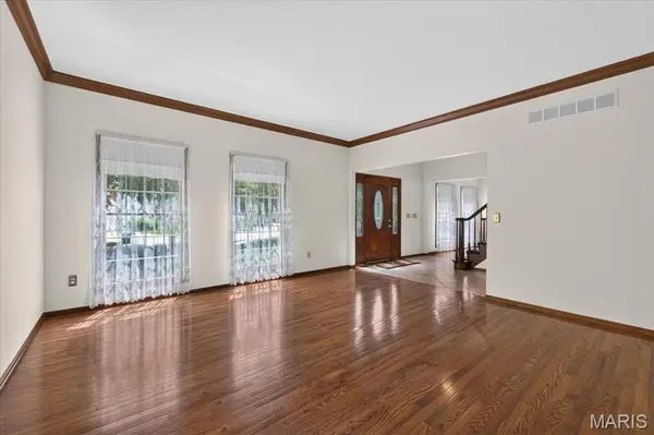 1903 Larimer TRL, Wildwood, MO 63011