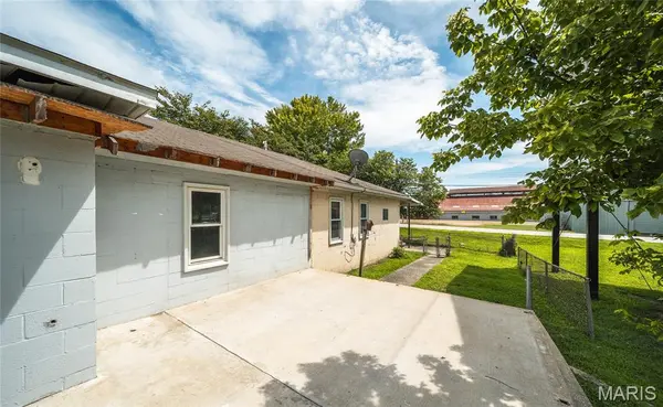 412 E Water ST, Grafton, IL 62037