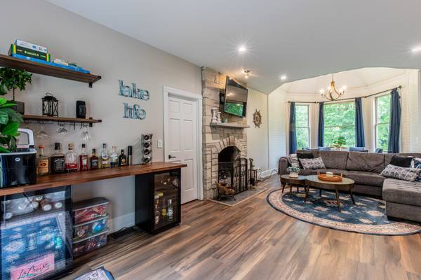 8 Birch DR, Putnam, IL 61560