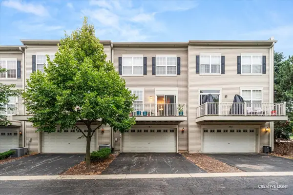757 Station BLVD, Aurora, IL 60504