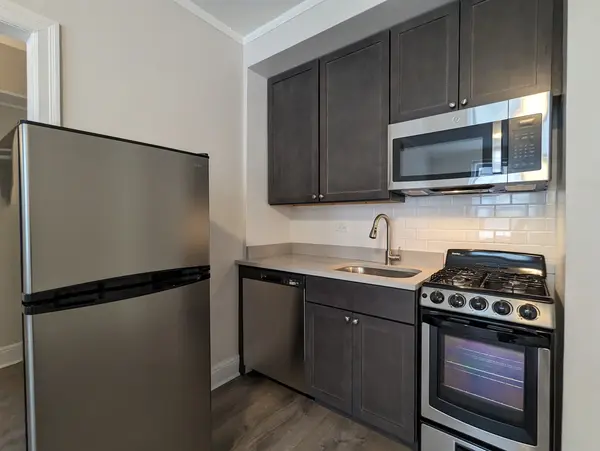 3335 W Diversey AVE #130, Chicago, IL 60647