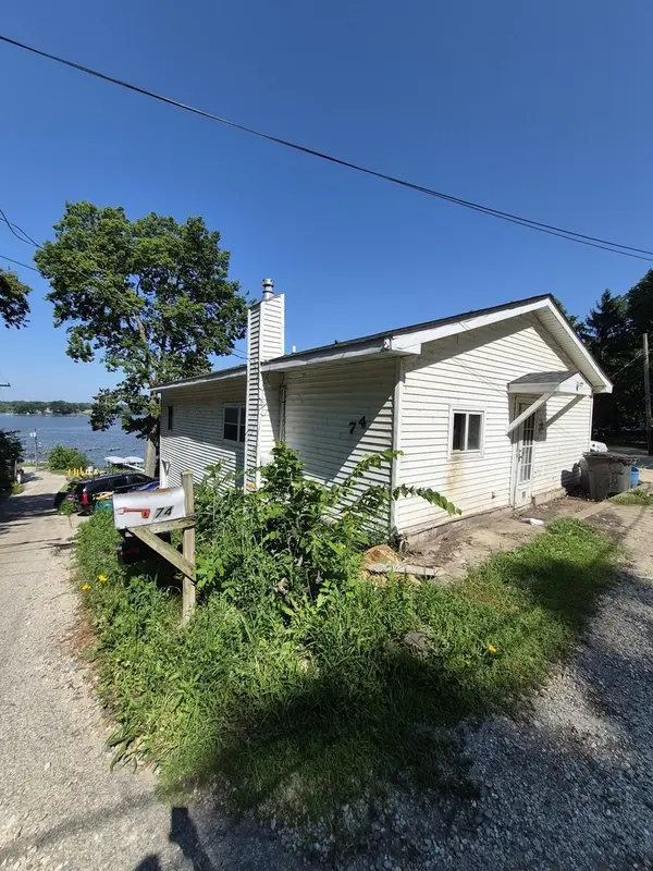 74 Cathryn ST, Fox Lake, IL 60020