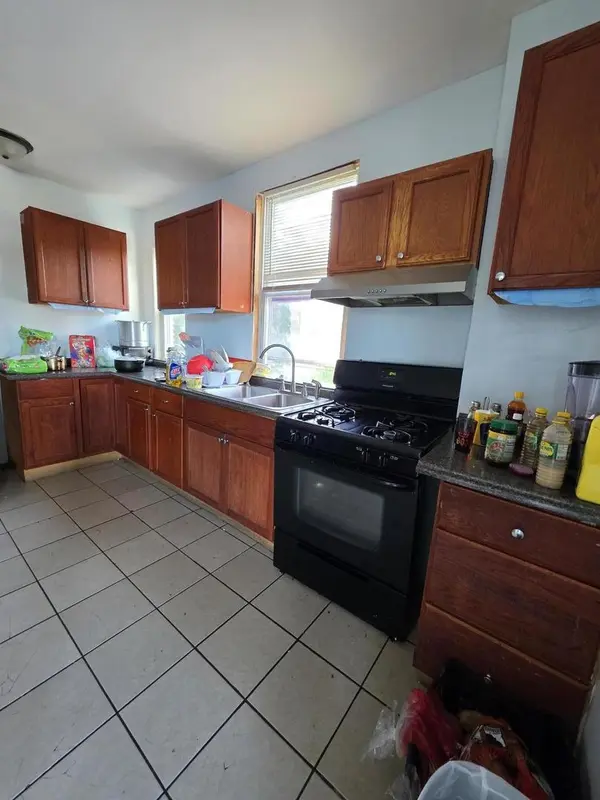 1543 N Avers AVE, Chicago, IL 60651