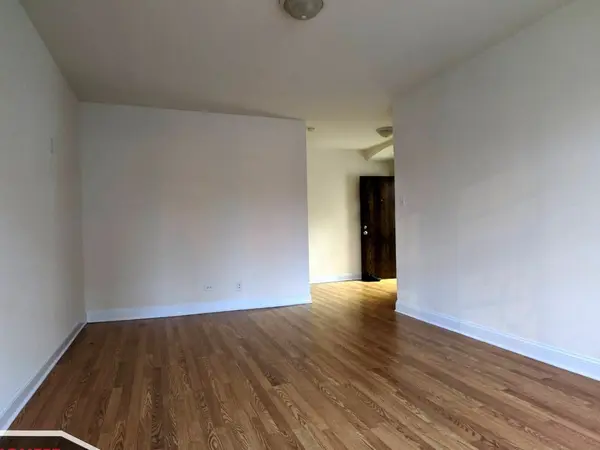 2600 N Kimball AVE #304, Chicago, IL 60647