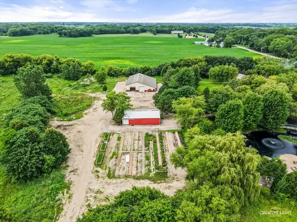 47W975 Lenschow RD, Hampshire, IL 60140