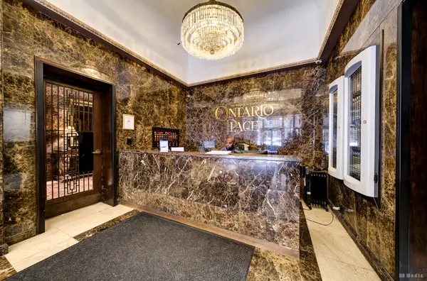 10 E Ontario ST #4005, Chicago, IL 60611