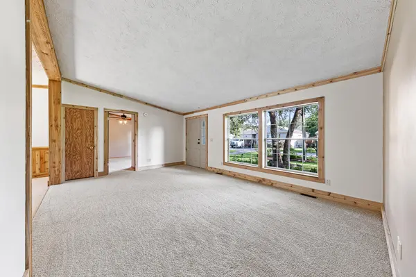 9416 W 142nd AVE, Cedar Lake, IN 46303