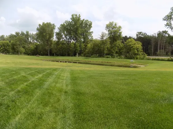 510 Kodiak DR NW, Stewartville, MN 55976
