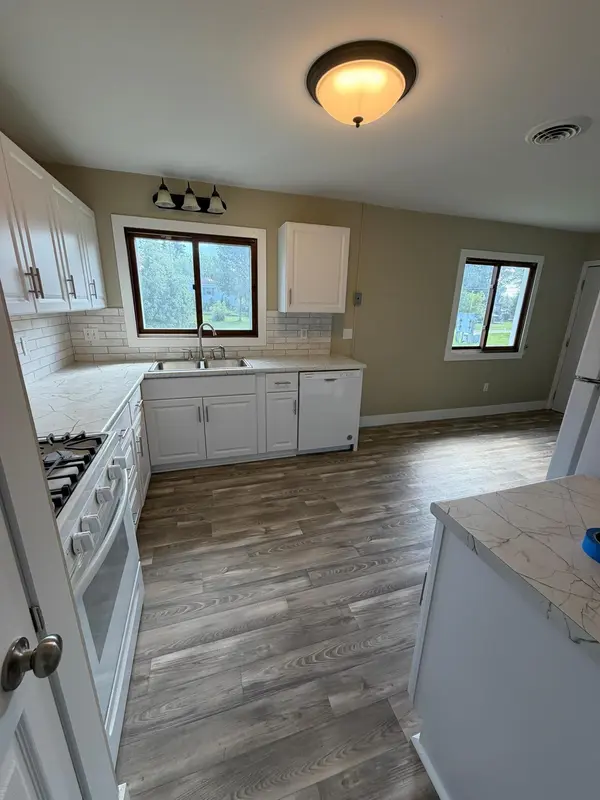 412 E Hamilton AVE, Baudette, MN 56623