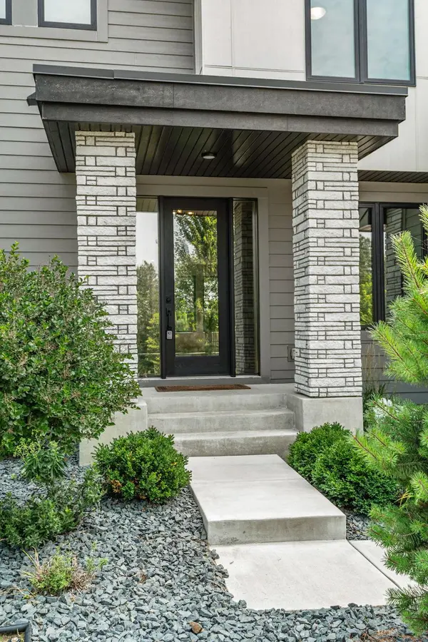 14029 Mckenna RD NW, Prior Lake, MN 55372