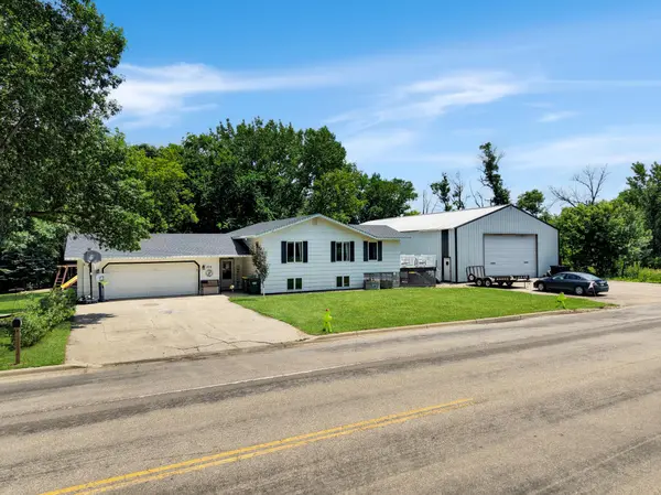 755 W 1st ST S, Cottonwood, MN 56229