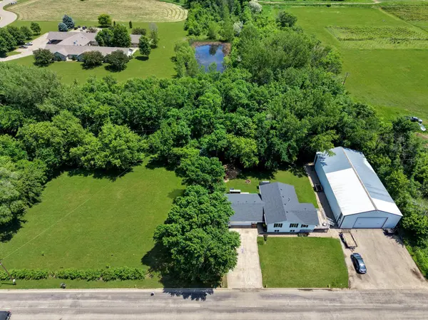 755 W 1st ST S, Cottonwood, MN 56229